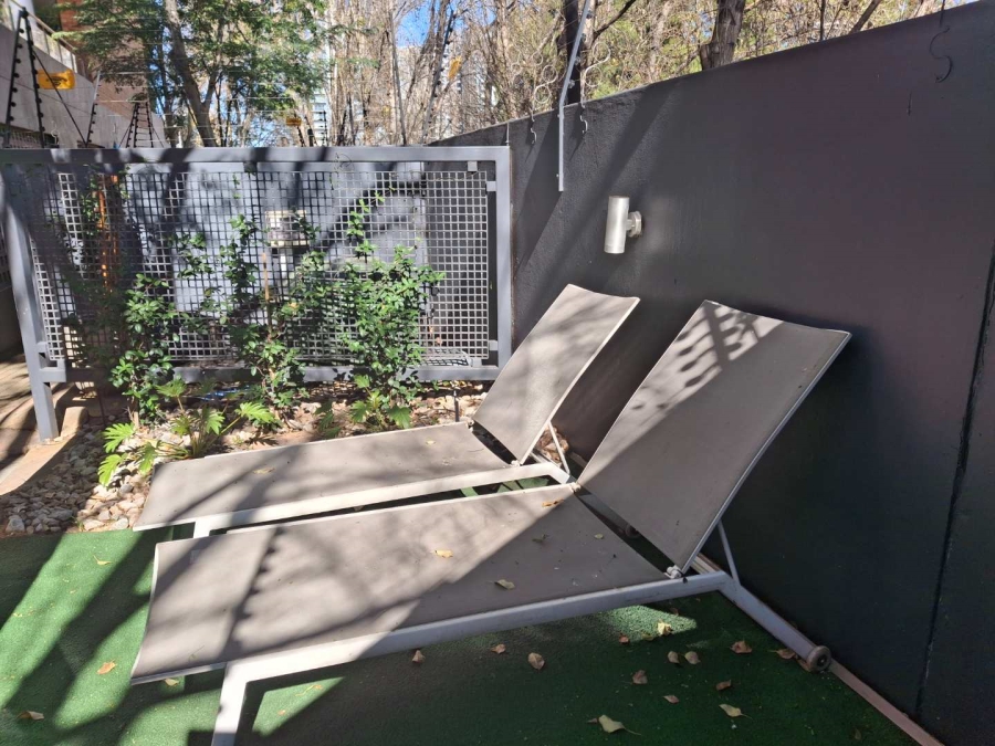 To Let 3 Bedroom Property for Rent in Benmore Gauteng