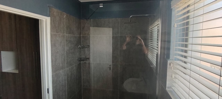 To Let 3 Bedroom Property for Rent in Mulbarton Gauteng