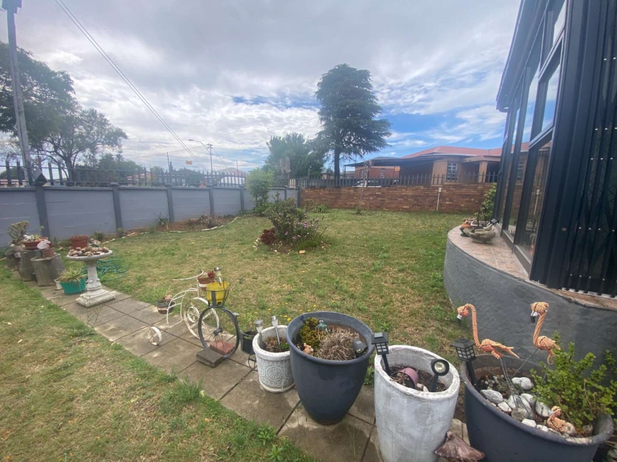 4 Bedroom Property for Sale in South Hills Gauteng