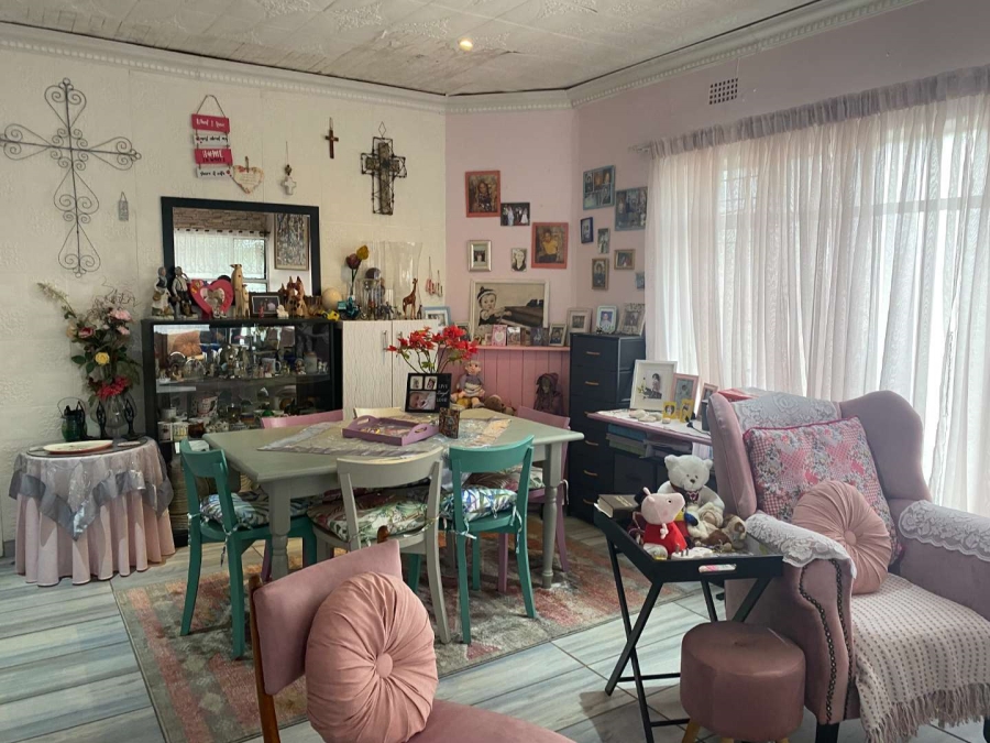 4 Bedroom Property for Sale in South Hills Gauteng