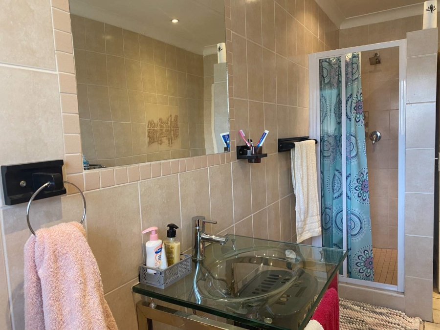 4 Bedroom Property for Sale in South Hills Gauteng