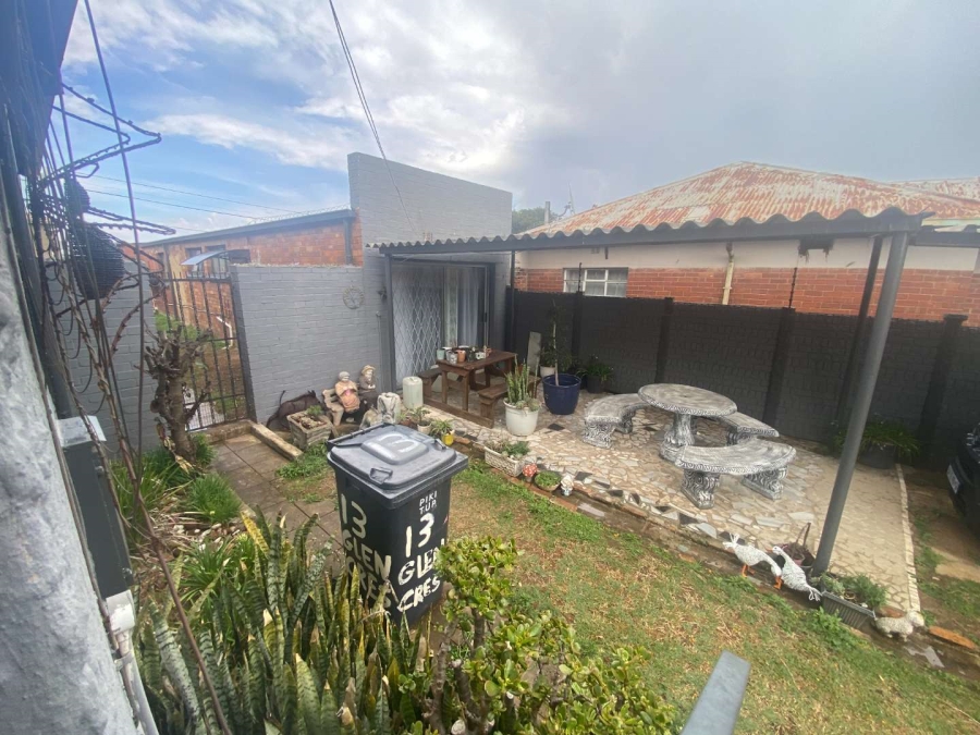 4 Bedroom Property for Sale in South Hills Gauteng