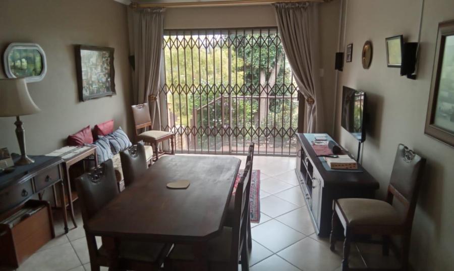 2 Bedroom Property for Sale in Wilgeheuwel Gauteng