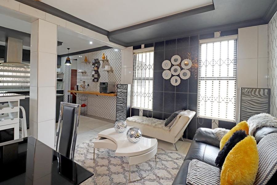 3 Bedroom Property for Sale in Denneoord Ext 1 Gauteng