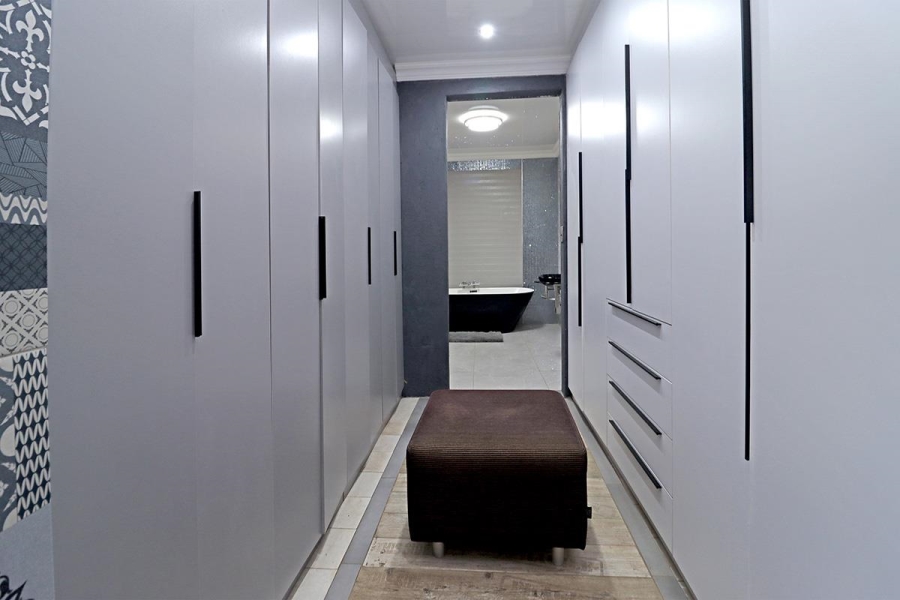 3 Bedroom Property for Sale in Denneoord Ext 1 Gauteng