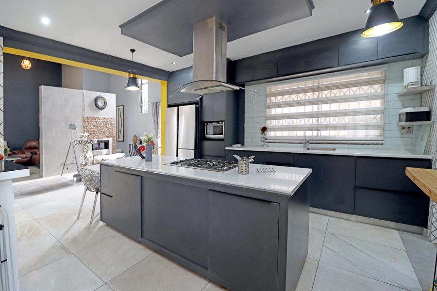 3 Bedroom Property for Sale in Denneoord Ext 1 Gauteng