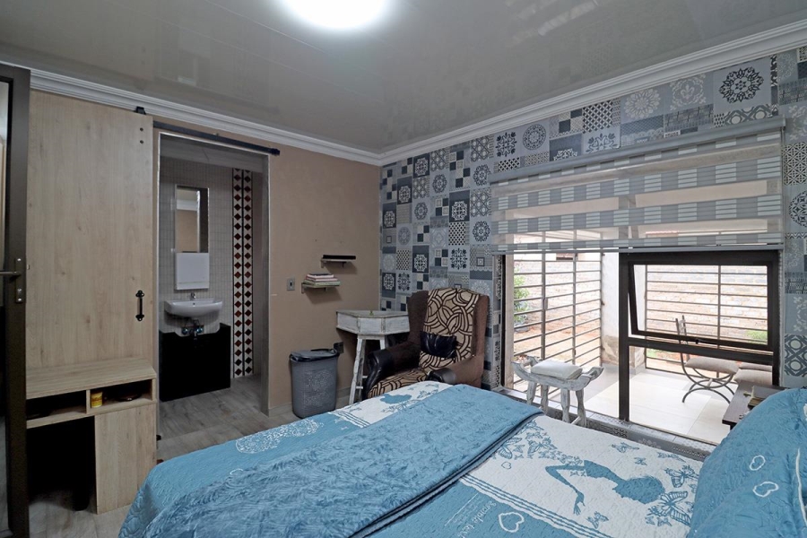 3 Bedroom Property for Sale in Denneoord Ext 1 Gauteng