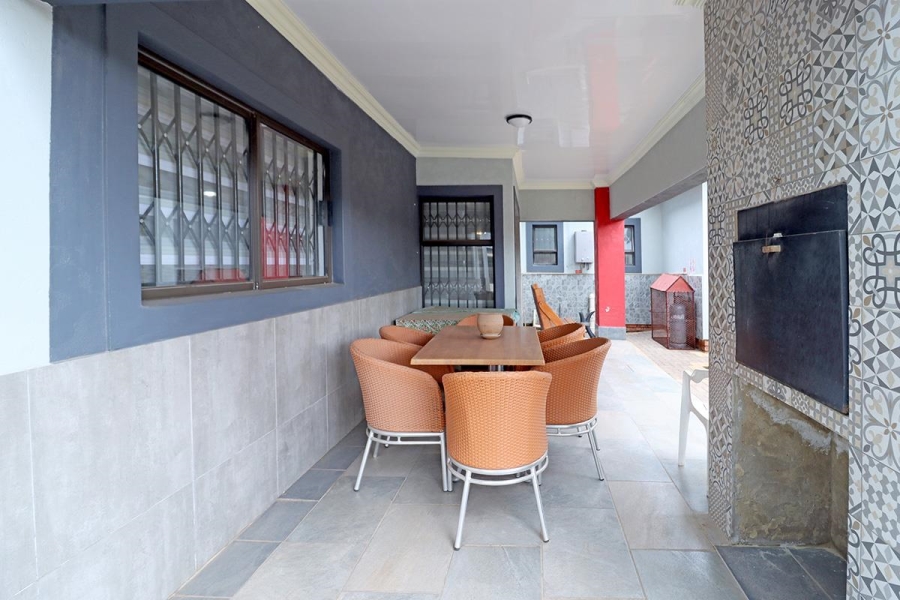 3 Bedroom Property for Sale in Denneoord Ext 1 Gauteng