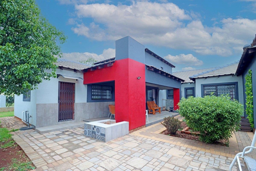 3 Bedroom Property for Sale in Denneoord Ext 1 Gauteng
