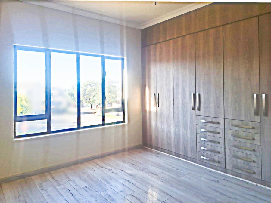 3 Bedroom Property for Sale in Olympus AH Gauteng