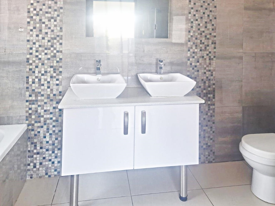 3 Bedroom Property for Sale in Olympus AH Gauteng