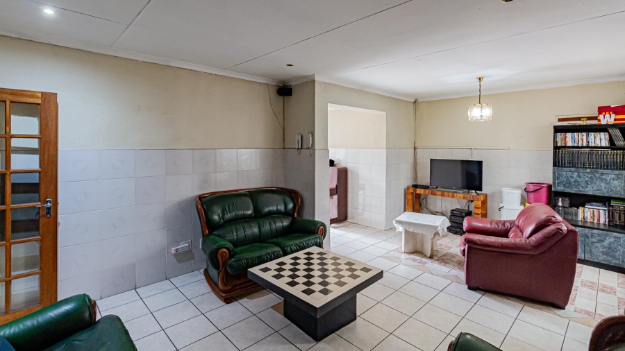 5 Bedroom Property for Sale in Fourways Gauteng