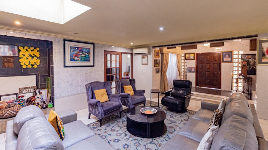 5 Bedroom Property for Sale in Fourways Gauteng