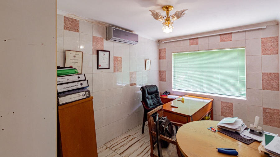 5 Bedroom Property for Sale in Fourways Gauteng