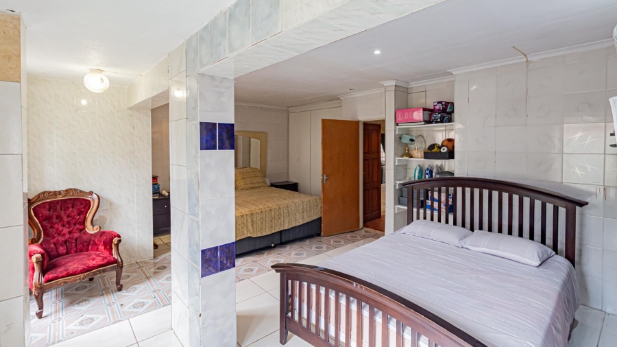 5 Bedroom Property for Sale in Fourways Gauteng