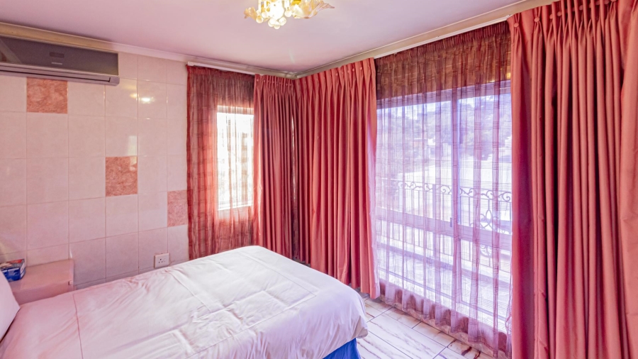 5 Bedroom Property for Sale in Fourways Gauteng