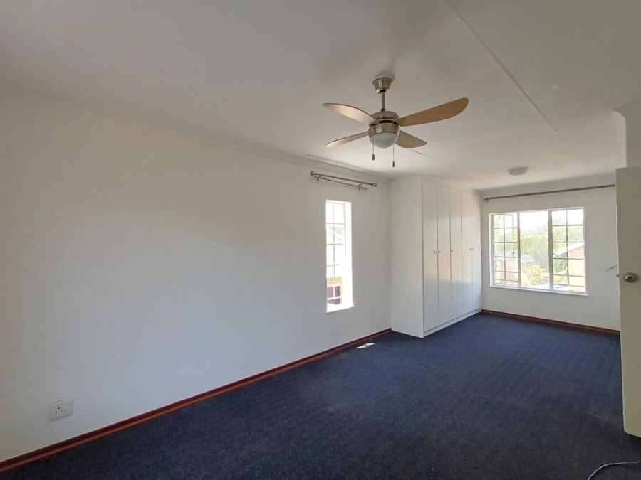 To Let 3 Bedroom Property for Rent in Sundowner Gauteng