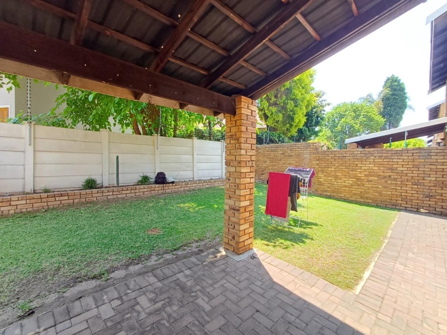 To Let 3 Bedroom Property for Rent in Sundowner Gauteng