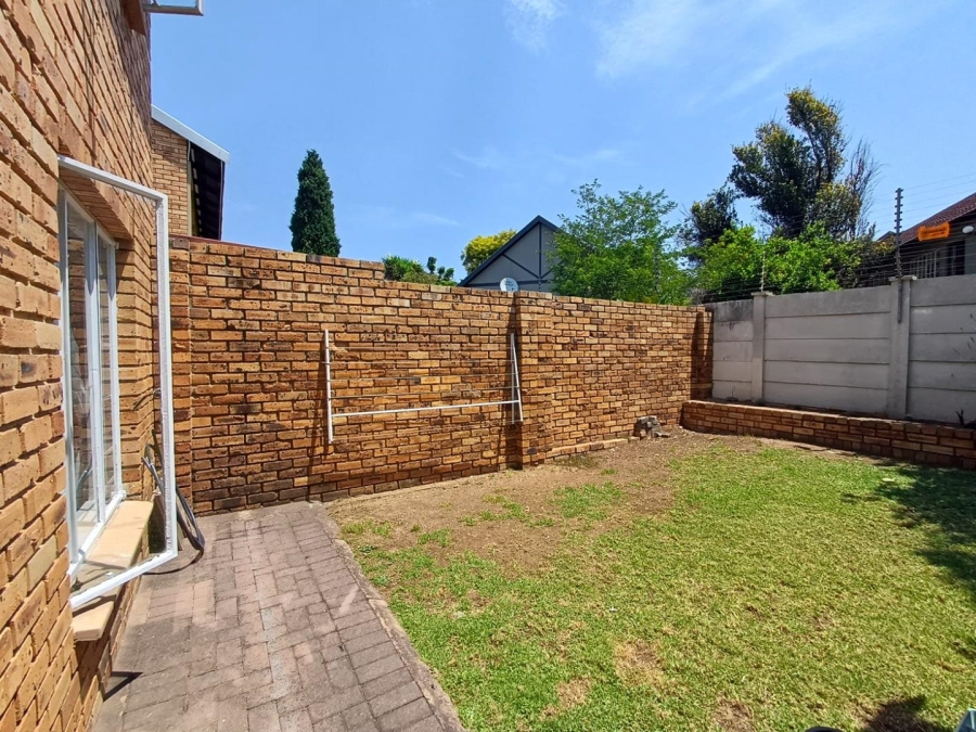 To Let 3 Bedroom Property for Rent in Sundowner Gauteng