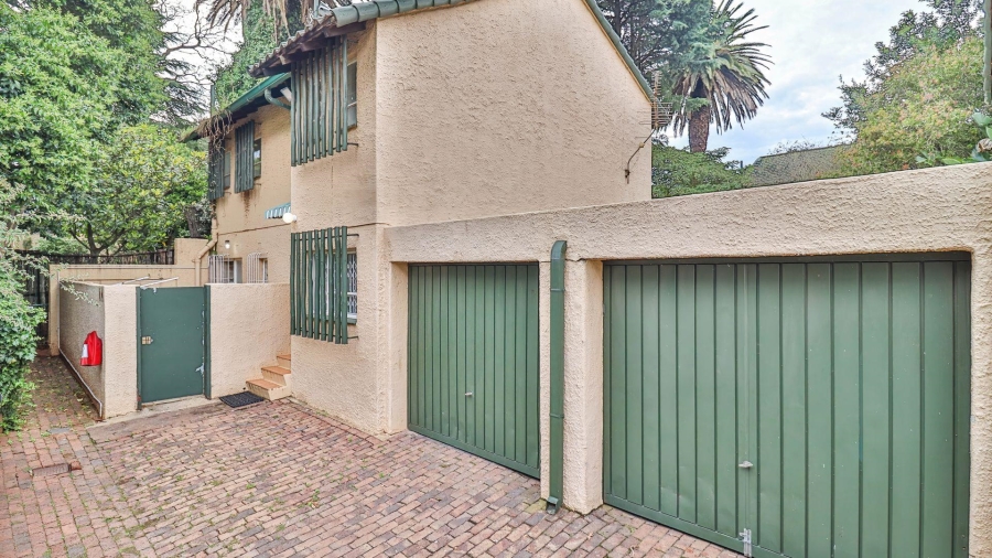 3 Bedroom Property for Sale in Northcliff Gauteng