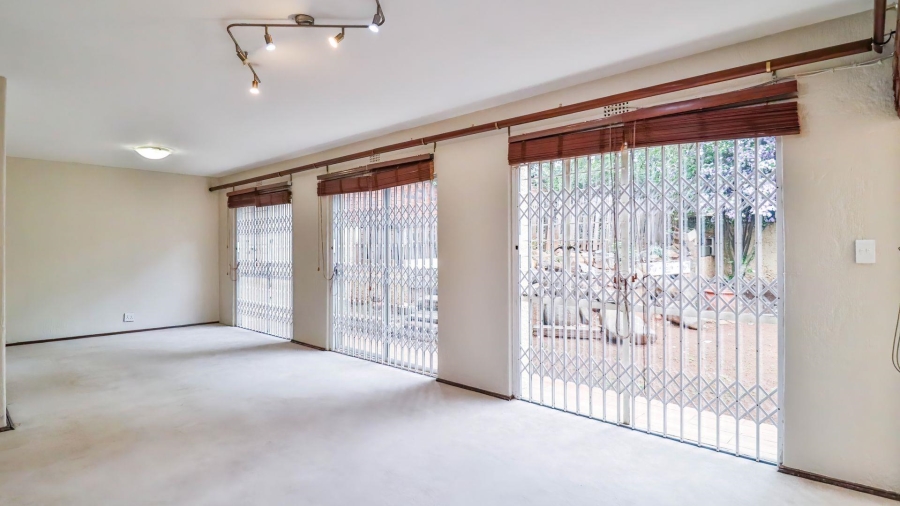 3 Bedroom Property for Sale in Northcliff Gauteng