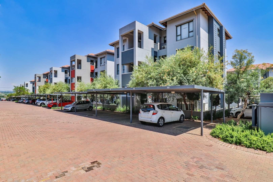 To Let 2 Bedroom Property for Rent in Barbeque Downs Gauteng