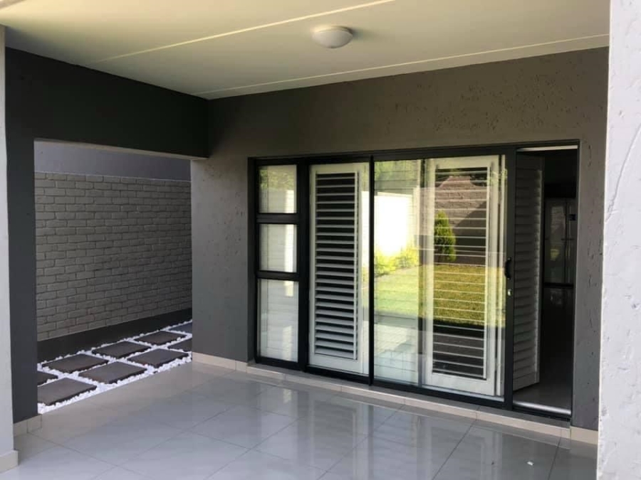 To Let 3 Bedroom Property for Rent in Rivonia Gauteng