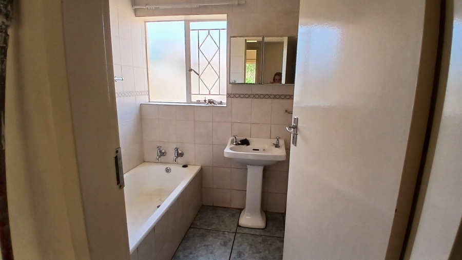 To Let 0 Bedroom Property for Rent in Kempton Park Gauteng