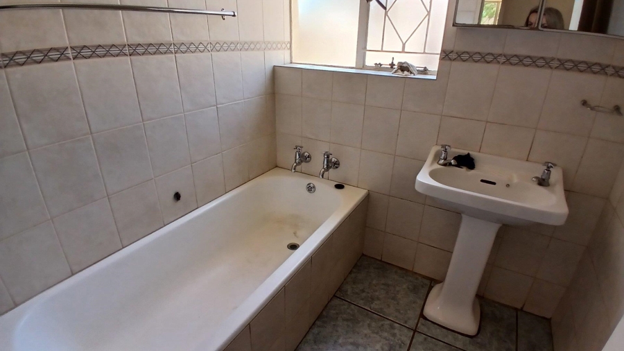 To Let 0 Bedroom Property for Rent in Kempton Park Gauteng