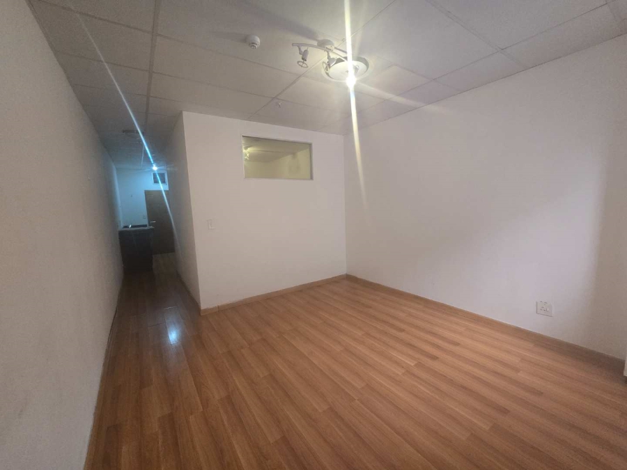 1 Bedroom Property for Sale in Marshalltown Gauteng