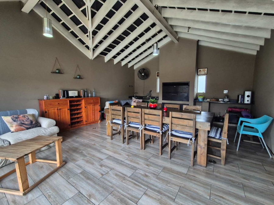 3 Bedroom Property for Sale in Brackendowns Gauteng