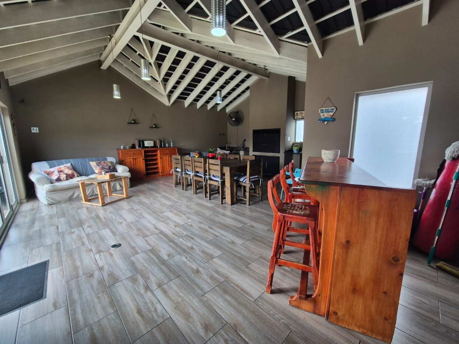 3 Bedroom Property for Sale in Brackendowns Gauteng