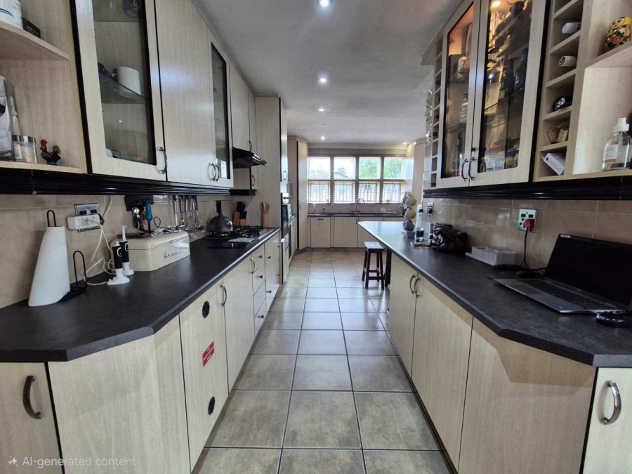 3 Bedroom Property for Sale in Brackendowns Gauteng