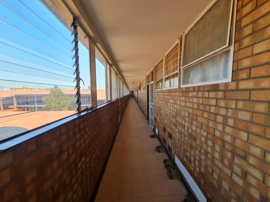 22 Bedroom Property for Sale in New Redruth Gauteng