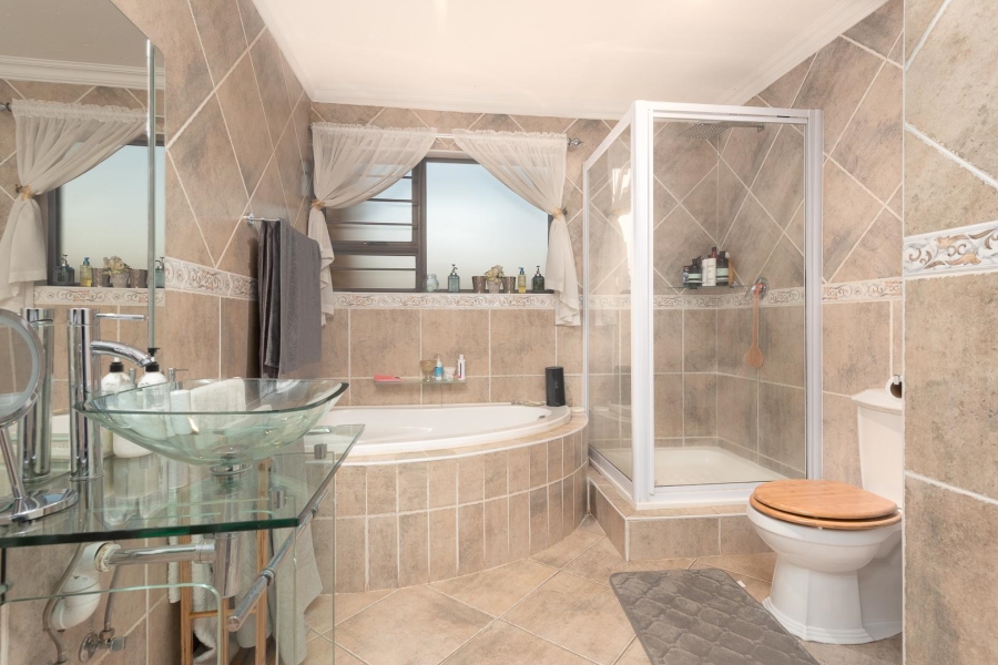 4 Bedroom Property for Sale in Meyersdal Gauteng