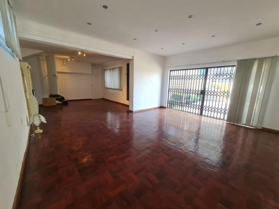 4 Bedroom Property for Sale in Linmeyer Gauteng