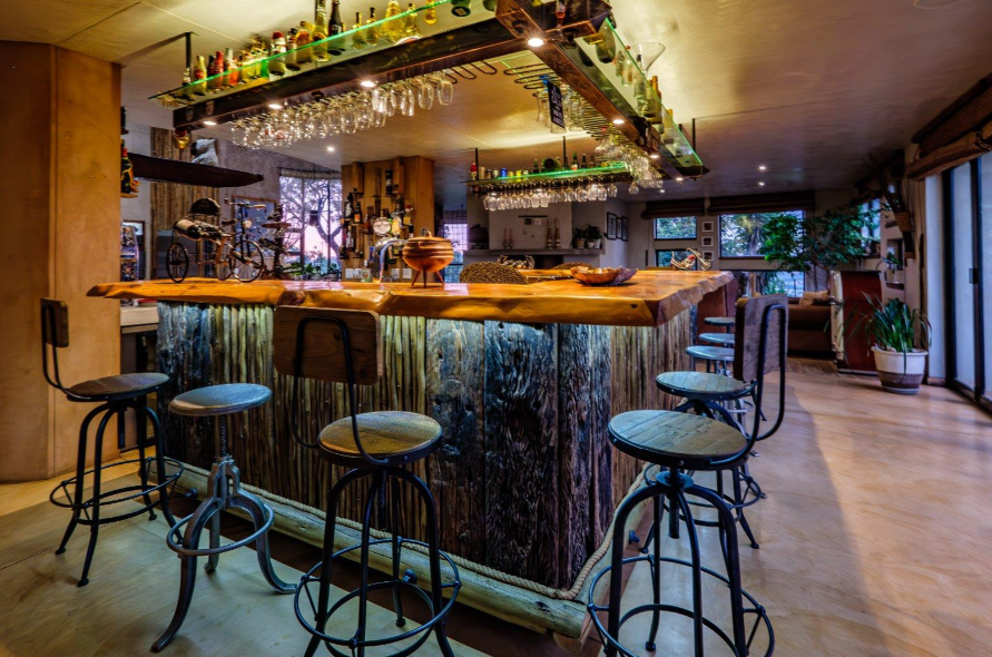 9 Bedroom Property for Sale in Glenvista Gauteng