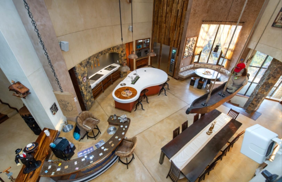 9 Bedroom Property for Sale in Glenvista Gauteng