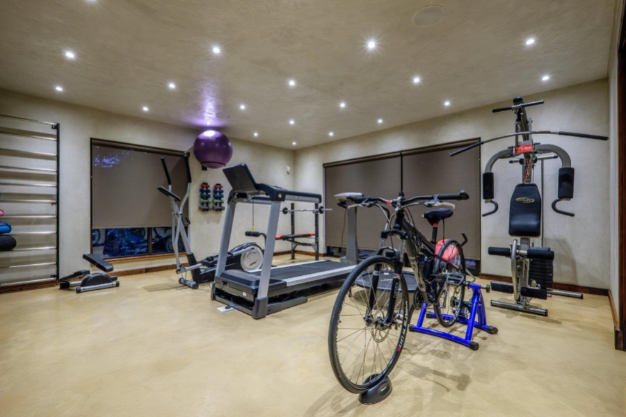 9 Bedroom Property for Sale in Glenvista Gauteng