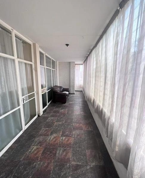 2 Bedroom Property for Sale in Florida Gauteng