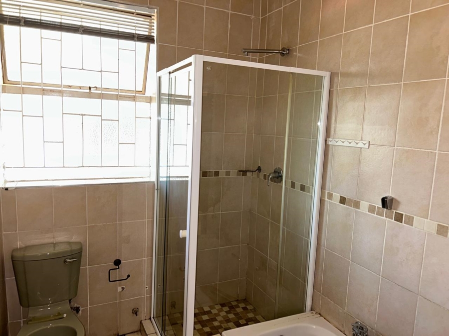 2 Bedroom Property for Sale in Florida Gauteng