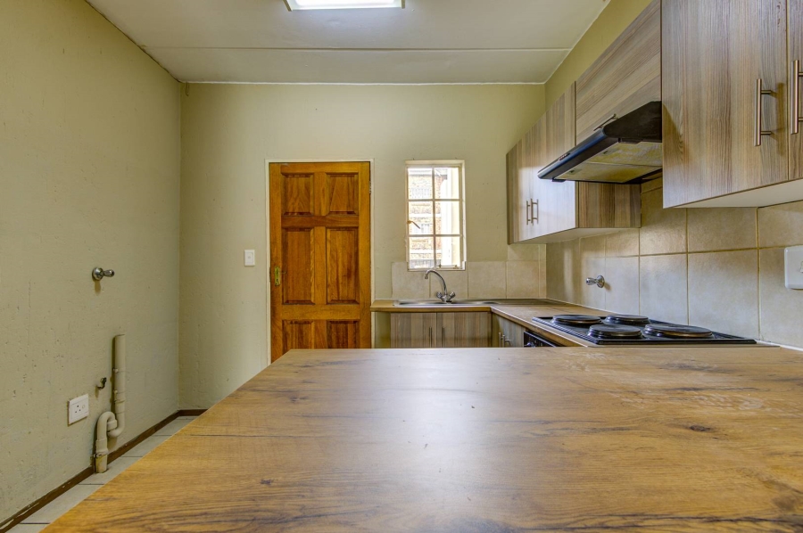 2 Bedroom Property for Sale in Comet Gauteng