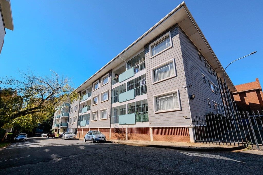 To Let 3 Bedroom Property for Rent in Riviera Gauteng