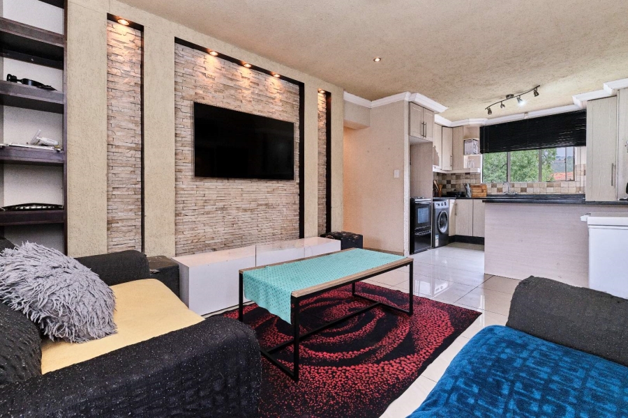 3 Bedroom Property for Sale in Willowbrook Gauteng