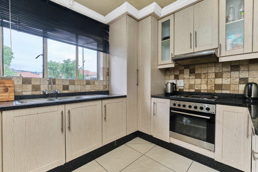 3 Bedroom Property for Sale in Willowbrook Gauteng