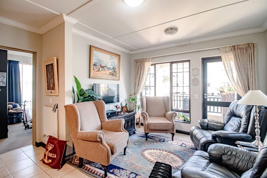 1 Bedroom Property for Sale in Rietvalleirand Gauteng