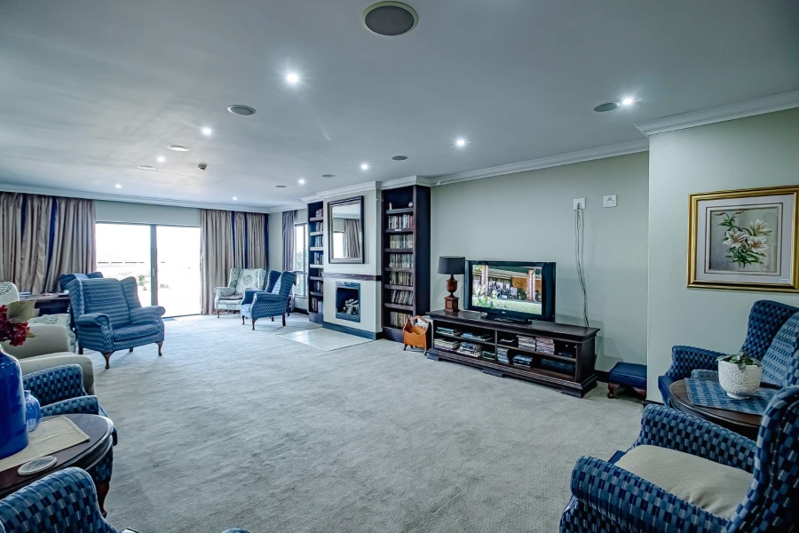 1 Bedroom Property for Sale in Rietvalleirand Gauteng