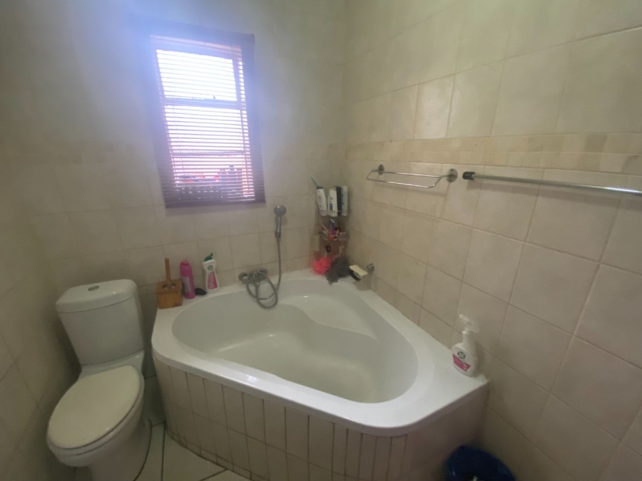 3 Bedroom Property for Sale in South Hills Gauteng