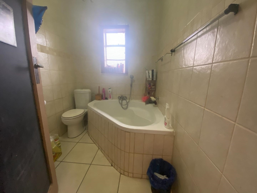 3 Bedroom Property for Sale in South Hills Gauteng