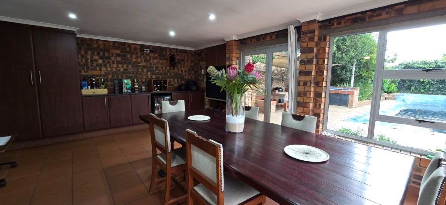 4 Bedroom Property for Sale in Brackenhurst Gauteng